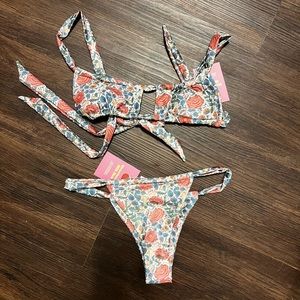 NWT STRAWBERRY MILK MOB Lemon Vine top and bottom
